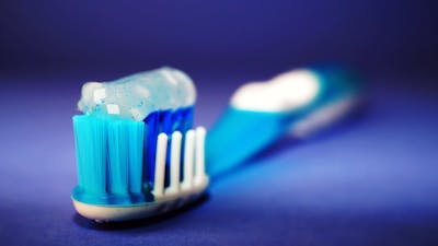 A Dentist’s Guide to Selecting the Best Oral Care Products